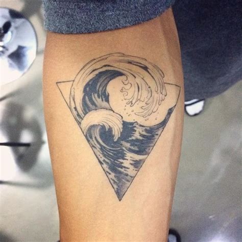 Waves. | Tattoologist | Bloglovin’ Trendy Tattoos, Love Tattoos, Unique ...