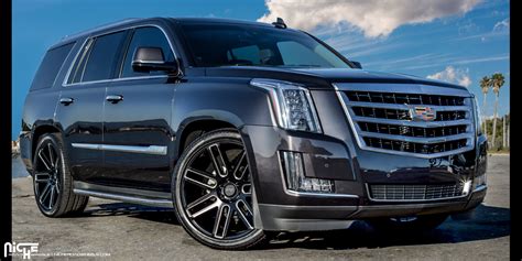 Get Stylin’ with this Cadillac Escalade on Niche Wheels!