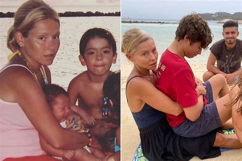 Kelly Ripa and Kids Recreate Throwback Family Photo for Mother's Day