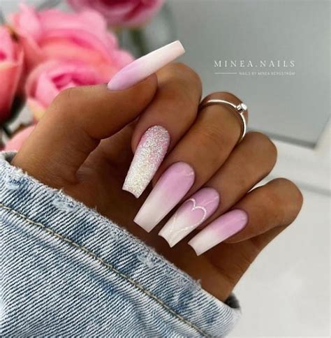 30+ Pink Ombré Nails for a Soft or Bold Feminine Look