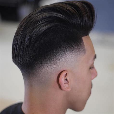 13 Gaya Rambut Pompadour, Style Retro yang Ngetren Lagi! | All Things ...