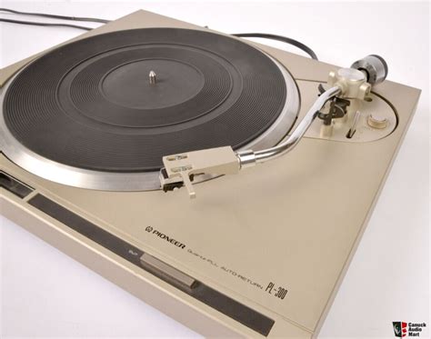 Pioneer PL-300 Turntable - Pristine condition with provenance & videos Photo #3504145 - Canuck ...