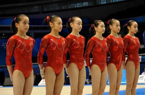 Chinese Gymnastics Blog: Worlds Podium Training Vids