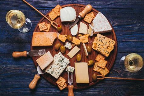 A Cheese Lover's Guide to Wine Pairings | Wine Enthusiast