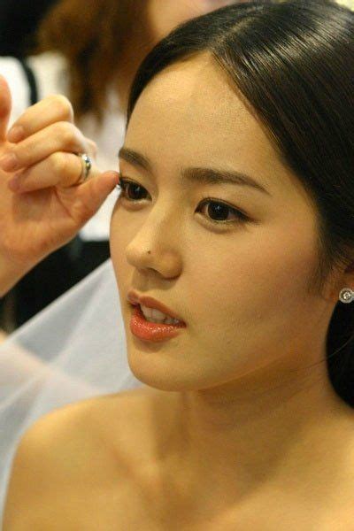 Han Ga-in - Photo Gallery (한가인) | Wedding hair and makeup, Asian beauty ...