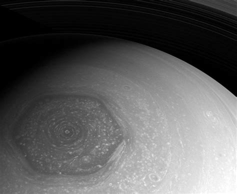 Saturn's north pole hexagon. [991x812] : r/spaceporn