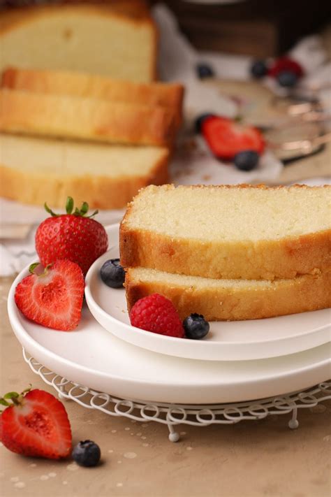 Loaf Pan Cream Cheese Pound Cake - Beat Bake Eat