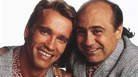 Arnold Schwarzenegger, Danny DeVito reunite for ‘Twins’ moment ...