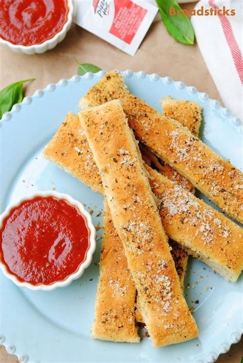 Pizza Hut Style Breadsticks with Dipping Sauce ~ All Homemade. This recipe is AWESOME!! Tastes ...