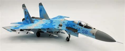 1: 72 De Oekraïne luchtmacht SU 27 flanker vechter model Legering ...