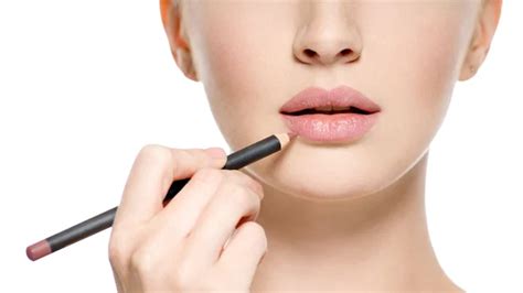 Best lip liner 2023: The easy way to create plump, full lips | Expert Reviews