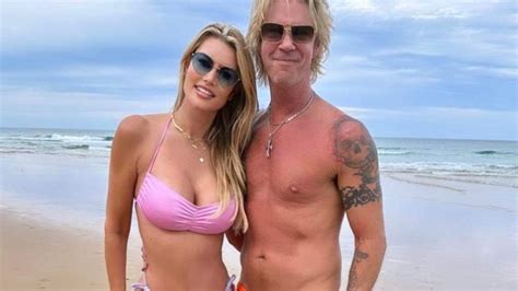 Guns and Roses bass player Duff McKagan and model wife Susan Holmes ...