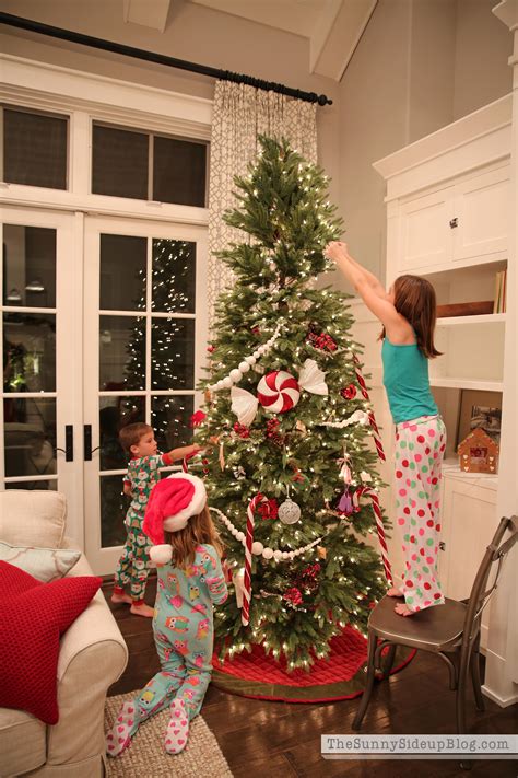 When Do You Decorate The Christmas Tree at Blake Rueter blog