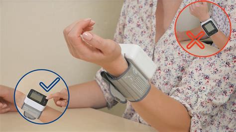 How to use a wrist blood pressure monitor by Paramed. Video instruction - YouTube
