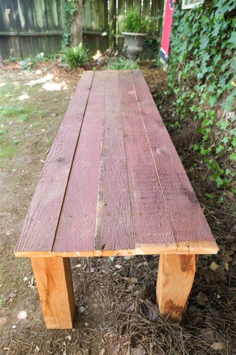 21 DIY Cedar Bench Plans You can Build Easily - DIYnCrafty