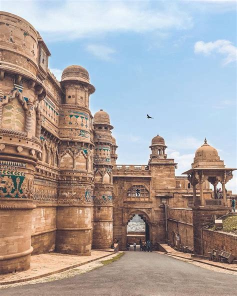 Gwalior Fort Wallpapers - Top Free Gwalior Fort Backgrounds - WallpaperAccess