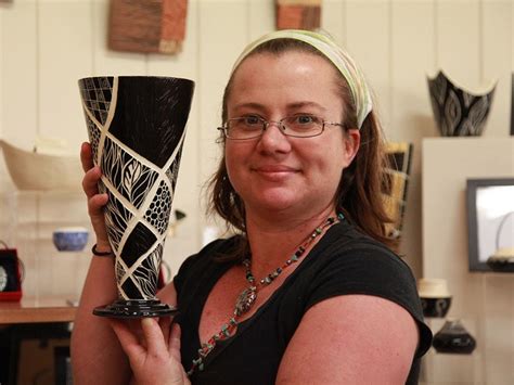 Kirsten Cash - Ceramic Artist | Sgraffito, Handcrafted pottery, Ceramic artists