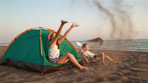 Camping on the Beach: Tips and What to Expect — travelesp.com