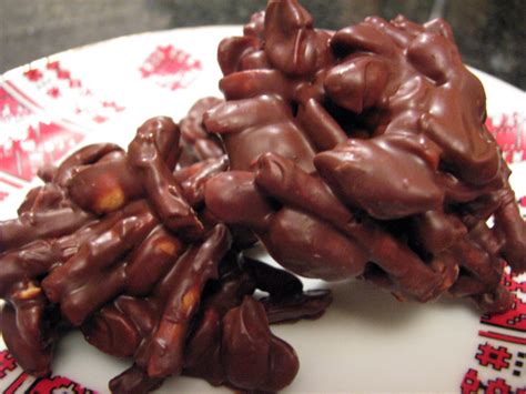 Chocolate Chow Mein Clusters – Claudia's Cookbook