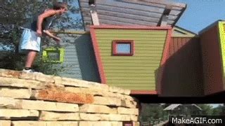 Painful Parkour Fail on Make a GIF