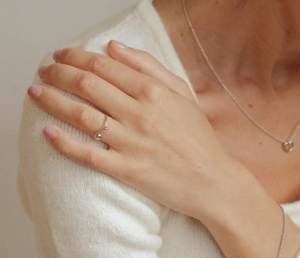 14 Beautiful And Minimalist Gold Rings For Women