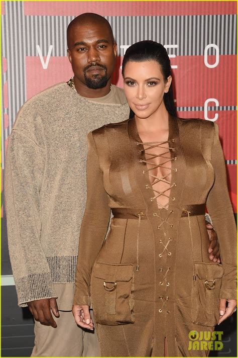 Kanye West's MTV VMAs 2015 Full Acceptance Speech Video - Watch Now ...