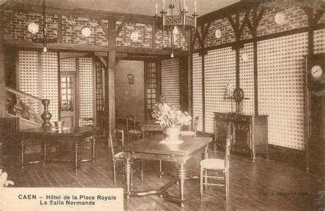 Royal Hotel, Caen, France – 432 Postcards