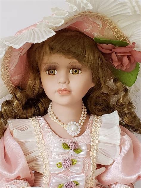 who buys antique porcelain dolls - Been Nice Webcast Photo Galery