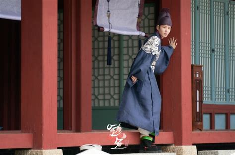 [Photos] New Stills and Behind the Scenes Images Added for the Korean ...