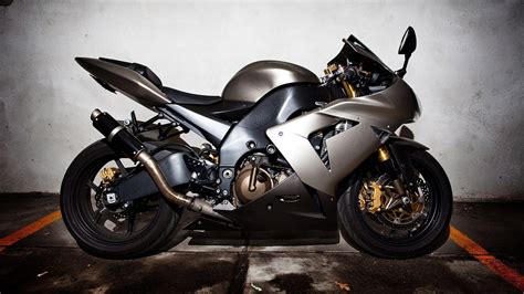 Big Bikes Wallpapers - Top Free Big Bikes Backgrounds - WallpaperAccess