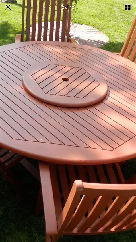 Garden solid wood garden table and chairs in E2 Hamlets für 160,00 £ zum Verkauf | Shpock DE