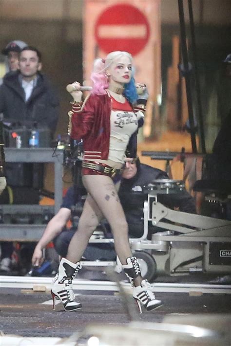 MARGOT ROBBIE as Harley Quinn – HawtCelebs