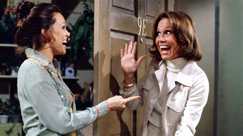 'The Mary Tyler Moore Show' Celebrates The Show's 50th Anniversary