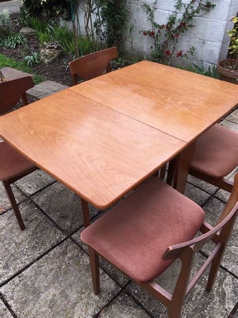 Folding dining table and 4 chairs. | in Abingdon, Oxfordshire | Gumtree