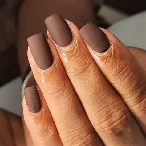 30+ Gorgeous Matte Nail Design Ideas (Short And Long) | Brown nails ...