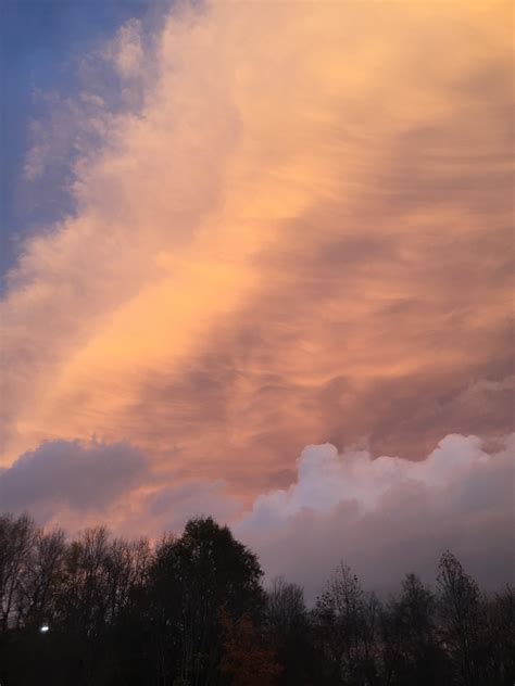 Post storm in Raleigh NC fee years ago : r/CLOUDS