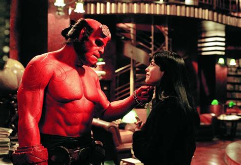 Movie Review: "Hellboy" (2004) | Lolo Loves Films