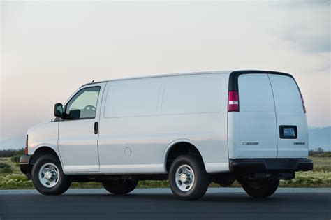 2016 Chevrolet Express Cargo Van Wallpapers [HD] - DriveSpark