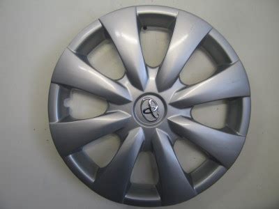 Corolla hub caps, hubcaps, wheel covers. Toyota Hubcaps.com