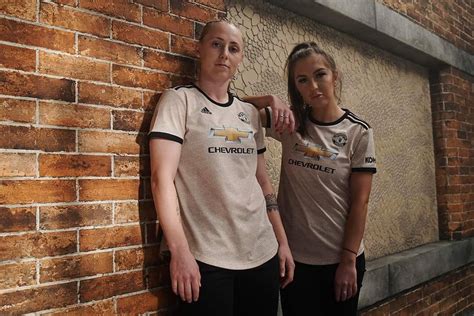 Pin by Red Devils on Manchester United Women's season 2019/20 | Sports ...