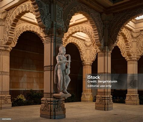 Courtyard Arcade Baps Swaminarayan Akshardham Hindu Temple Robbinsville Nj Usa Stock Photo ...