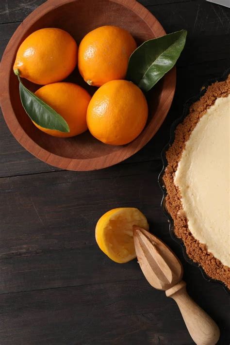 What Is A Meyer Lemon? Taste, Uses, Storage & More!