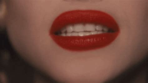 Red Lipstick GIFs - Find & Share on GIPHY