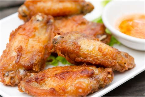 Chicken Wings vs. Drumsticks: Differences You Should Know