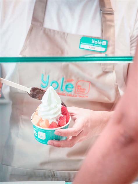 Yolé Ice Cream and Frozen Yogurt franchises arrive in UK with the opening of four stores in the ...