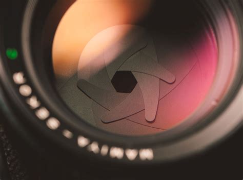 A Quick Guide to Aperture: Examples & Photos | Urth Magazine