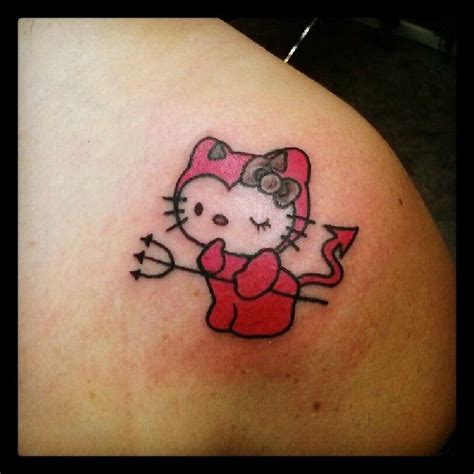 Pin by Lorisa Jimenez on Tattoo ideas in 2020 | Hello kitty tattoos, Cat tattoo, Tattoos