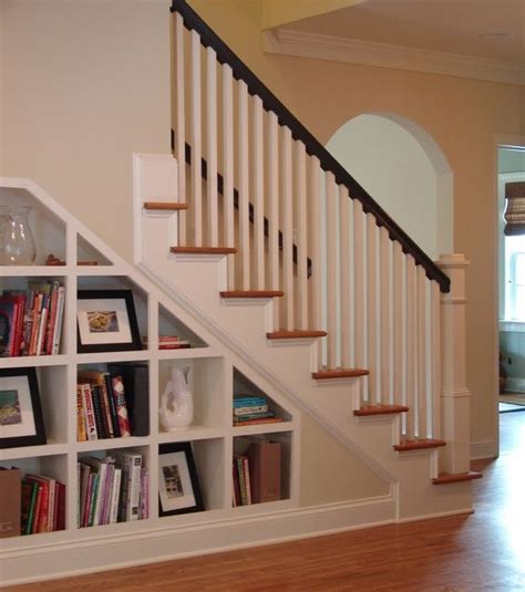 11 Sample Under Stairs Bookshelf For Small Space | Home decorating Ideas