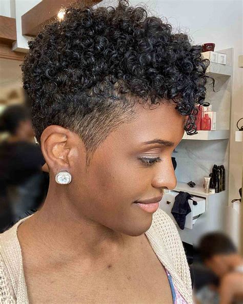 32 Hottest Short Hairstyles for Black Women for 2022