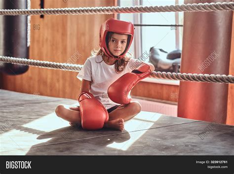 Beautiful Kid Girl Image & Photo (Free Trial) | Bigstock